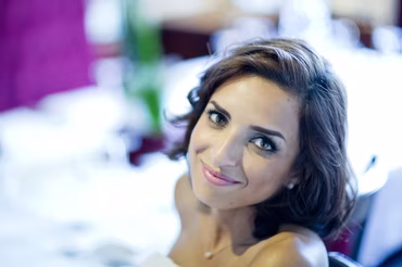 Les 5 étapes d’un maquillage de mariée réussi !